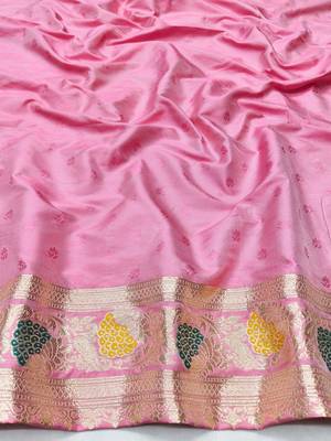 Pink zari woven silk traditional saree with blouse piece 4