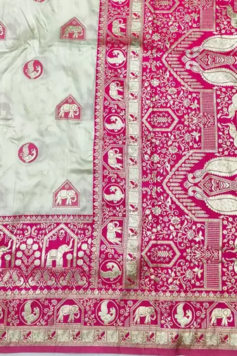 Cream zari woven silk traditional saree with blouse piece
