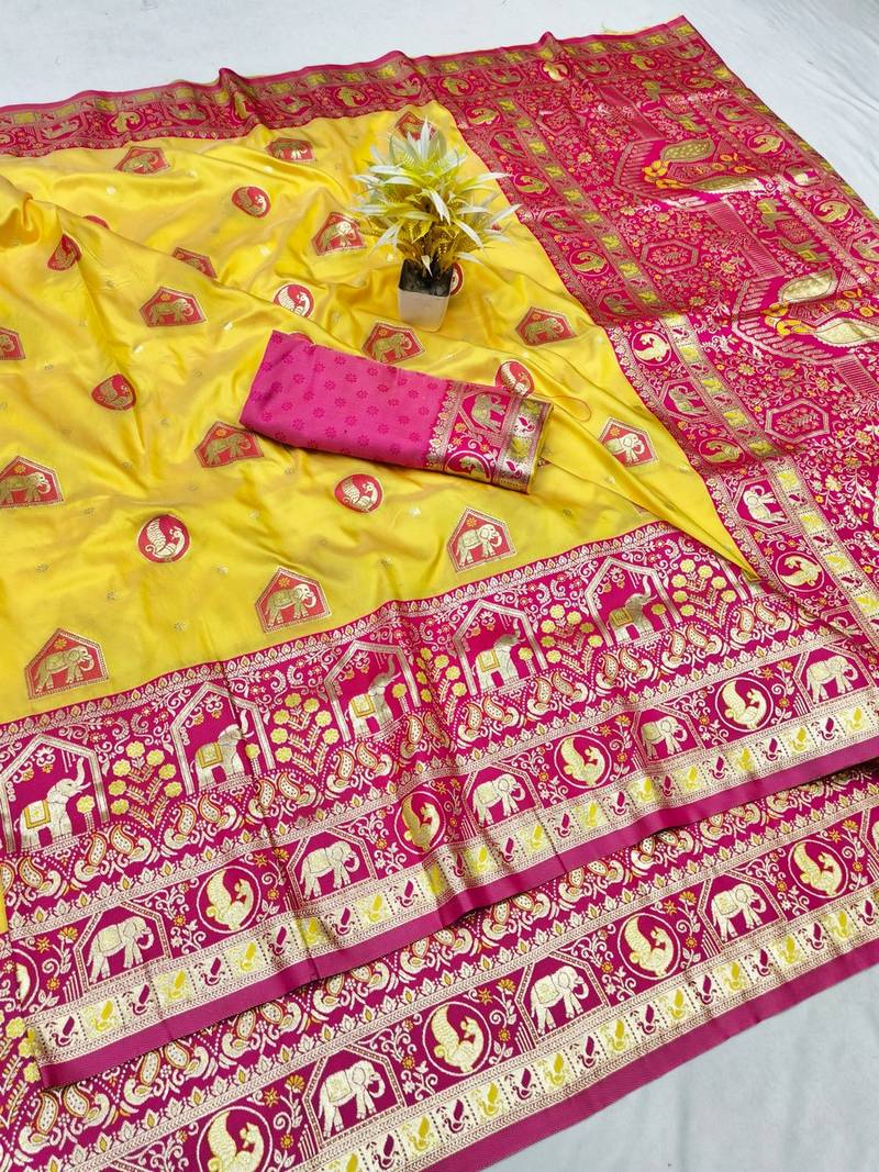 Gold zari woven silk traditional saree with blouse piece
