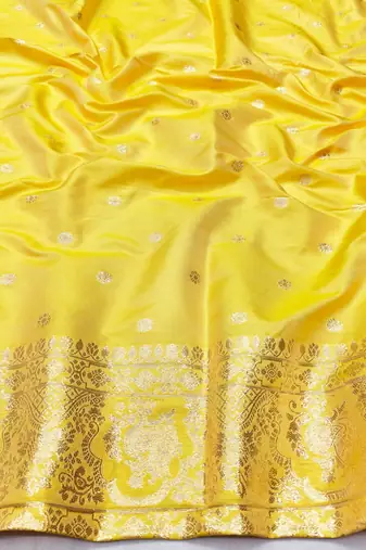 Gold zari woven banarasi silk traditional saree with blouse piece