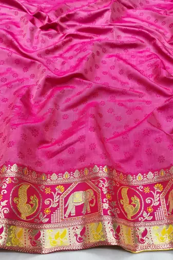 Gold zari woven silk traditional saree with blouse piece