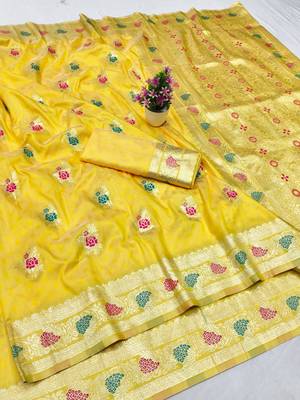 Yellow zari woven silk traditional saree with blouse piece 1