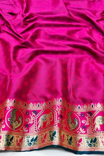 Morpich zari woven silk traditional saree with blouse piece