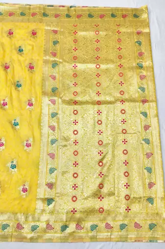 Yellow zari woven silk traditional saree with blouse piece