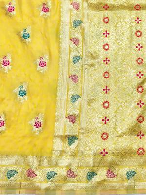 Yellow zari woven silk traditional saree with blouse piece 5