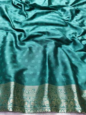 Blue zari woven silk traditional saree with blouse piece 3