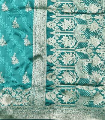 Blue zari woven silk traditional saree with blouse piece 4