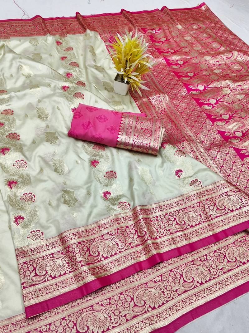 Cream zari woven banarasi silk traditional saree with blouse piece