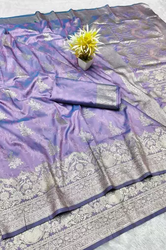 Purple zari woven silk traditional saree with blouse piece