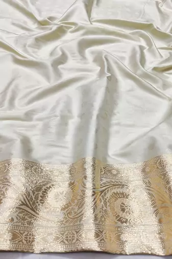 Cream zari woven banarasi silk traditional saree with blouse piece