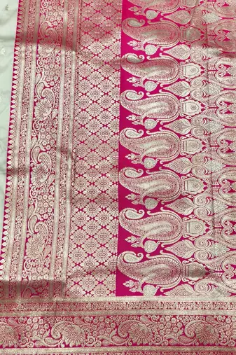 Cream zari woven silk traditional saree with blouse piece