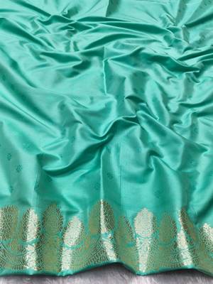 Light blue woven silk traditional saree with blouse piece 4