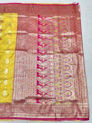 Gold zari woven banarasi silk traditional saree with blouse piece 2