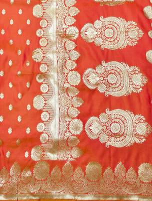 Rani zari woven banarasi silk traditional saree with blouse piece 5