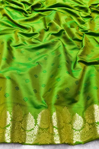 Green zari woven banarasi silk traditional saree with blouse piece