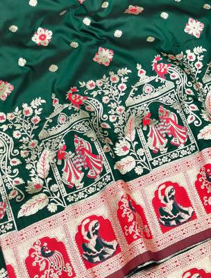 Green zari woven baluchari silk traditional saree with blouse piece 3