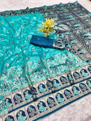 Blue zari woven baluchari silk traditional saree with blouse piece 1