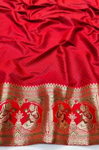 Green zari woven baluchari silk traditional saree with blouse piece