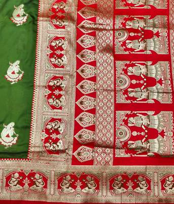 Green zari woven baluchari silk traditional saree with blouse piece 4
