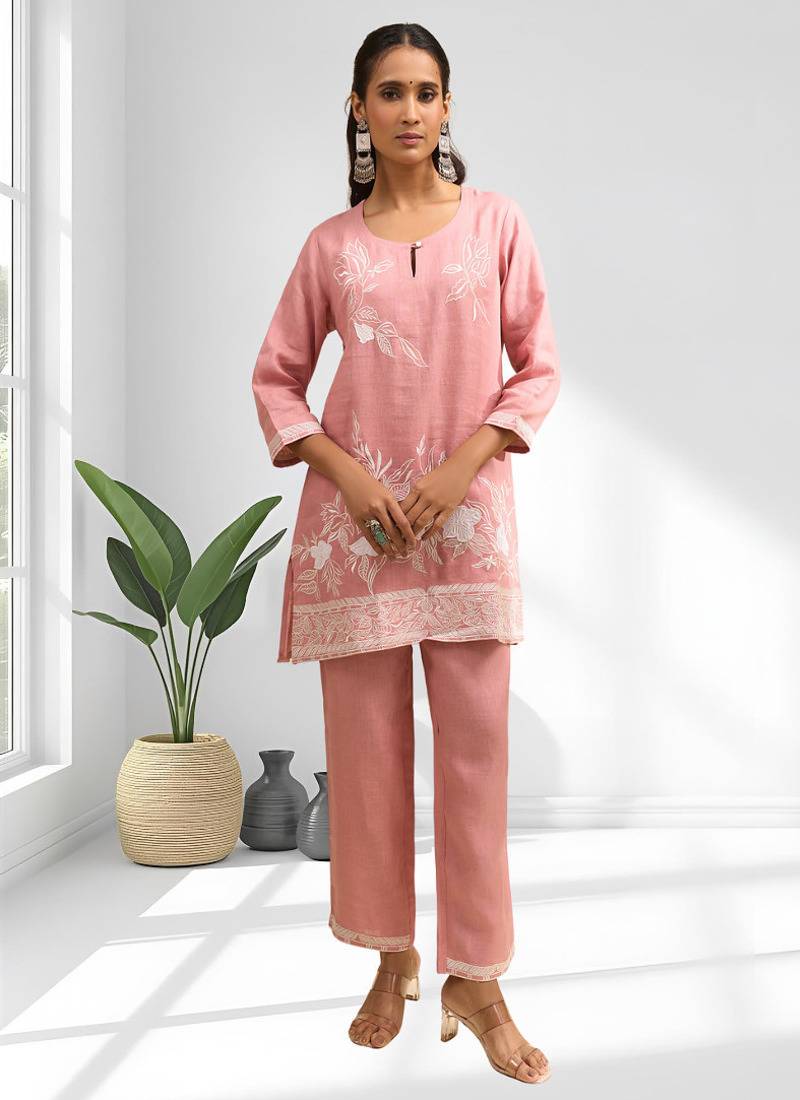 Women's linen pink embroidered short kurta with pant