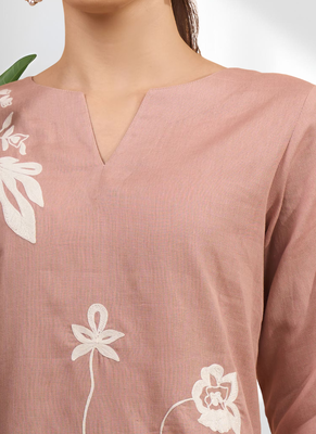 Women's cotton, linen powder pink embroidered short kurta with pant 4