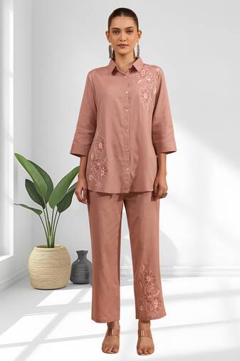 Women's cotton, linen powder pink embroidered short kurta with pant