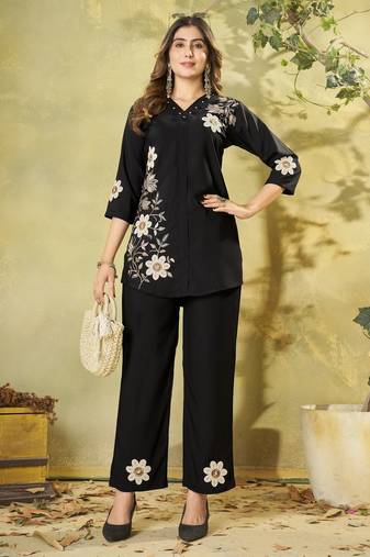 Black colour embroidered rayon co-ord set for women