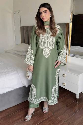 Green colour chinon silk kurti palazzo set with georgette dupatta