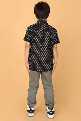Black block print cotton boys shirt 3