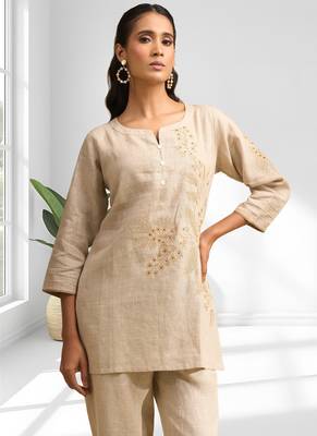 Women's linen beige embroidered short kurta with pant 3
