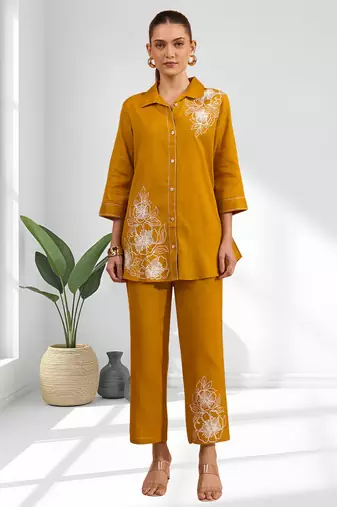 Women's cotton, linen mustard embroidered short kurta with pant