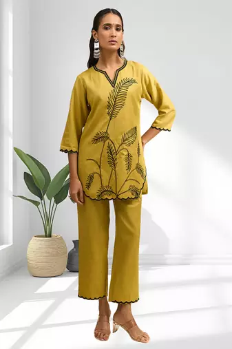 Women's cotton, linen yellow embroidered short kurta with pant