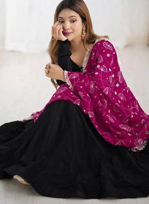 Black solid georgette anarkali 2
