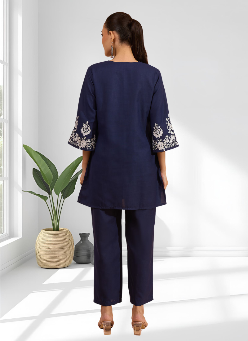 Women's cotton, linen navy blue embroidered short kurta with pant