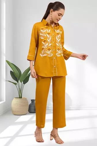 Women's cotton, linen mustard embroidered short kurta with pant