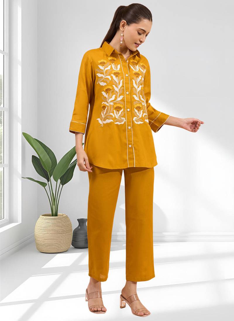 Women's cotton, linen mustard embroidered short kurta with pant