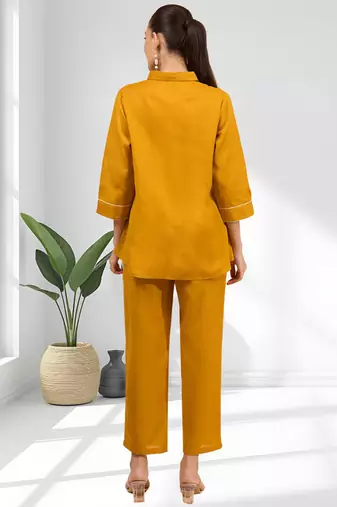 Women's cotton, linen mustard embroidered short kurta with pant