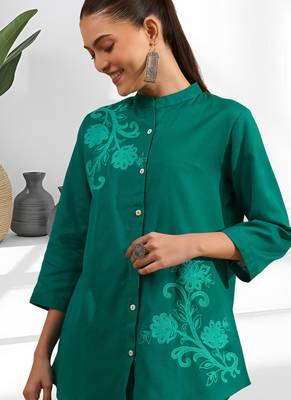 Women's cotton, linen green embroidered short kurta with pant 4
