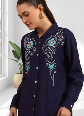 Women's silk blend navy embroidered short kurta with pant 3