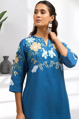 Women's silk blend teal embroidered short kurta with pant