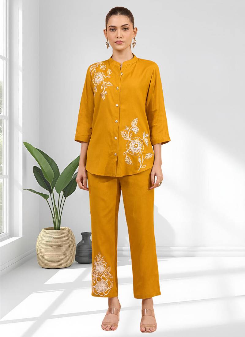Women's cotton, linen mustard embroidered short kurta with pant