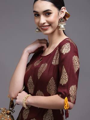 Women brown printed rayon kurta 5