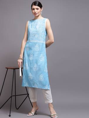 Women sky blue printed cotton kurta 2