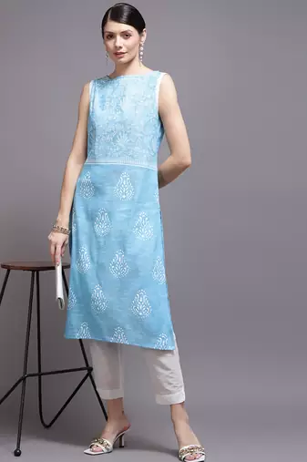 Women sky blue printed cotton kurta