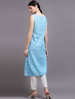 Women sky blue printed cotton kurta 3