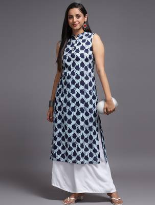 Women blue printed rayon kurta 2