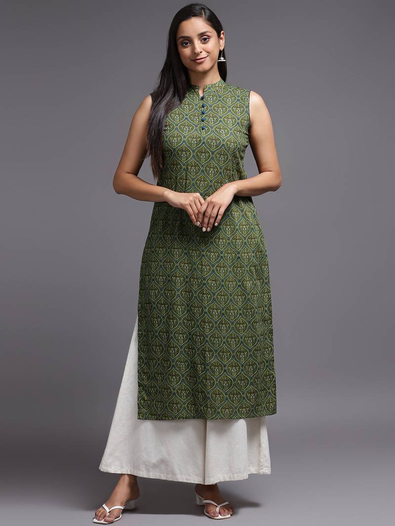 Women green printed rayon kurta