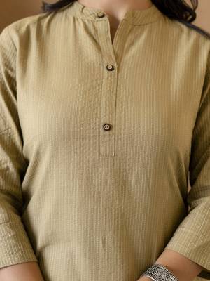 Women beige plain katha kurta 5