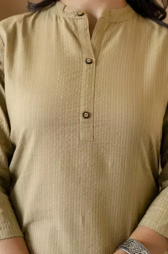 Women beige plain katha kurta