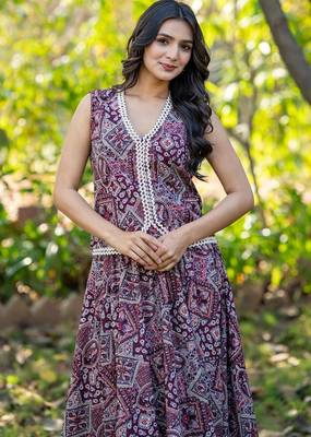 Wine Printed Cotton  Lehenga Blouse Duppatta Set 2